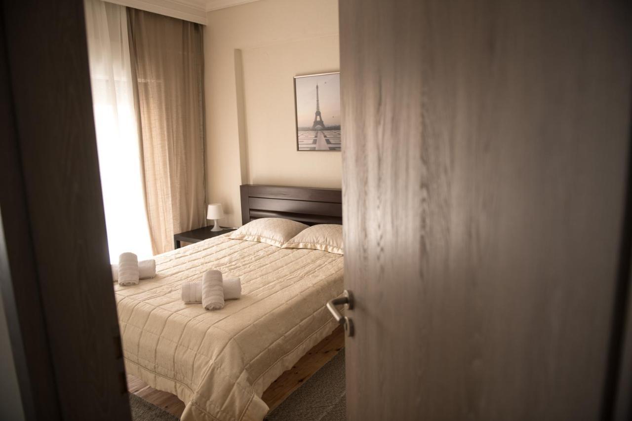 Markopoulosapartments 尼亚·蒙达尼亚 外观 照片