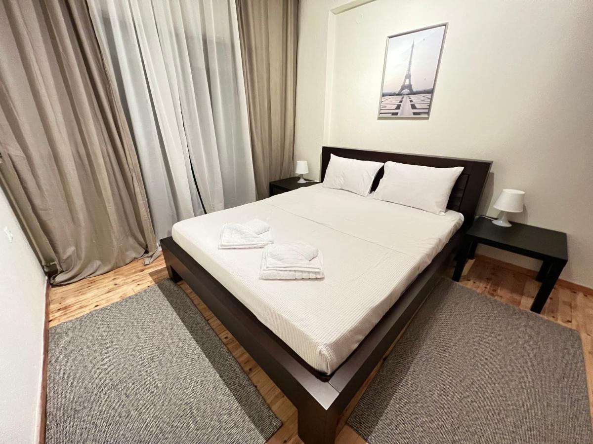 Markopoulosapartments 尼亚·蒙达尼亚 外观 照片