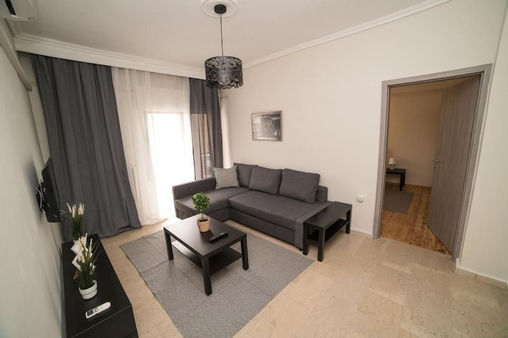 Markopoulosapartments 尼亚·蒙达尼亚 外观 照片